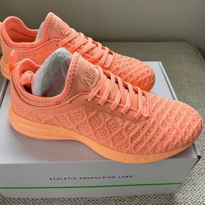 BRAND NEW - APL TechLoom Phantom in Neon Peach - size 8.5, retails for $185